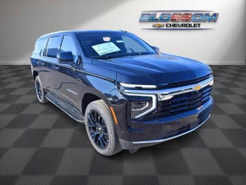 2025 Chevrolet Suburban LS
