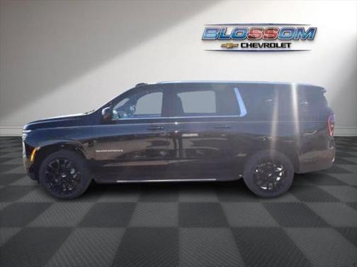 2025 Chevrolet Suburban LS