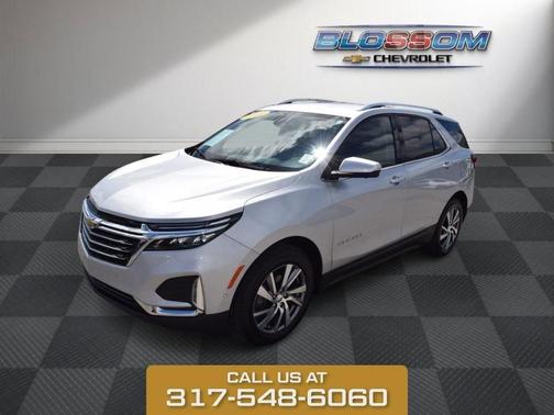 Silver Ice Metallic 2022 Chevrolet Equinox Premier