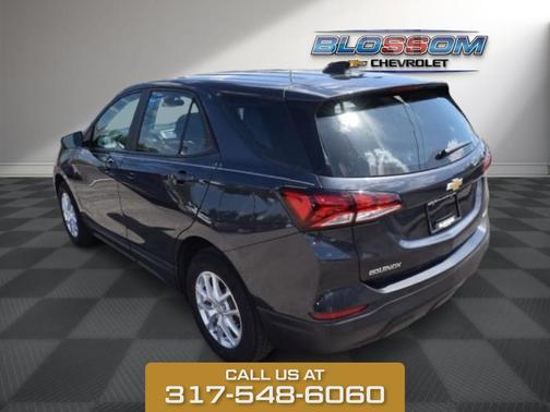 2022 Chevrolet Equinox LS