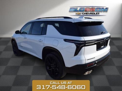 Polar White 2026 Chevrolet Traverse RS