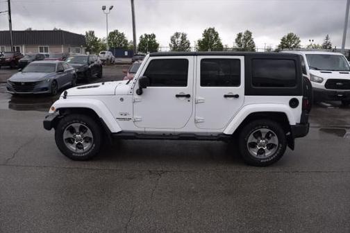2017 Jeep Wrangler Unlimited Sahara