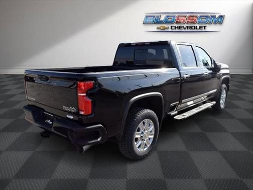 2025 Chevrolet Silverado 2500 High Country