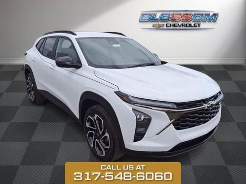 Summit White 2026 Chevrolet Trax 2RS