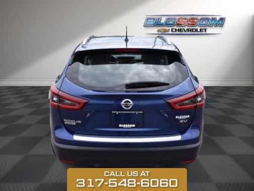 2022 Nissan Rogue Sport SV