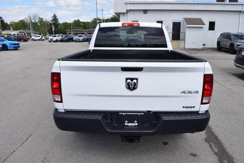 Bright White Clearcoat 2022 RAM 1500 Classic Tradesman