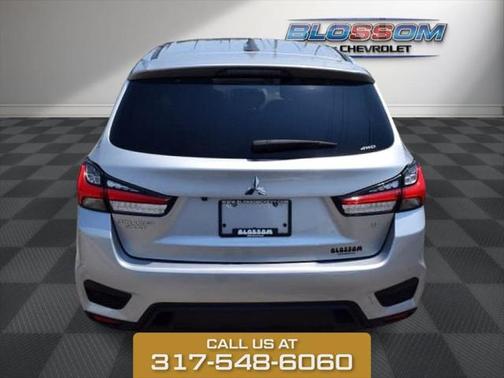 2024 Mitsubishi Outlander Sport SE