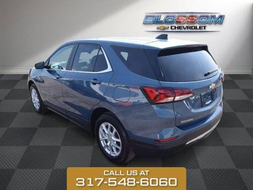 Lakeshore Blue Metallic 2024 Chevrolet Equinox LT