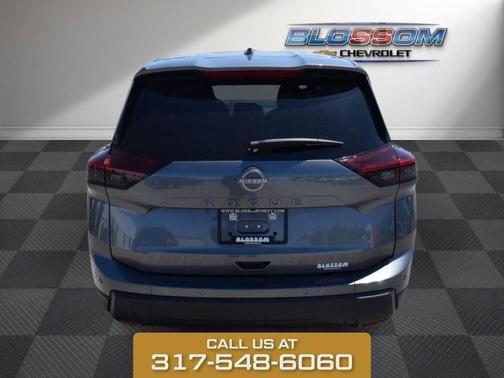 Gun Metallic 2025 Nissan Rogue SV