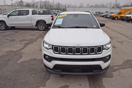 2025 Jeep Compass Latitude