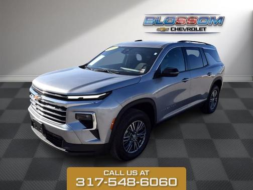 2025 Chevrolet Traverse LT