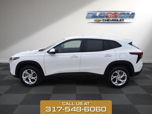 Summit White 2026 Chevrolet Trax LS