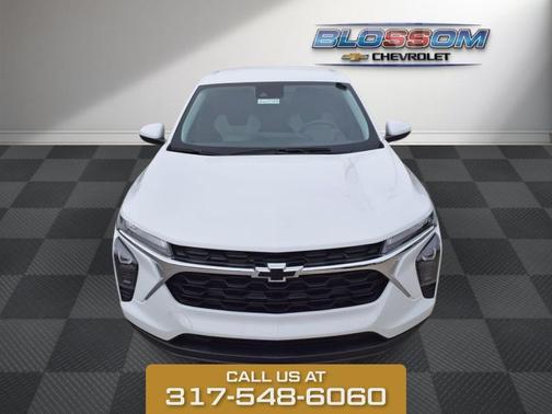 Summit White 2026 Chevrolet Trax LS
