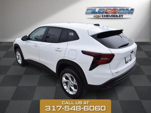 Summit White 2026 Chevrolet Trax LS
