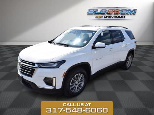 2022 Chevrolet Traverse LT Cloth