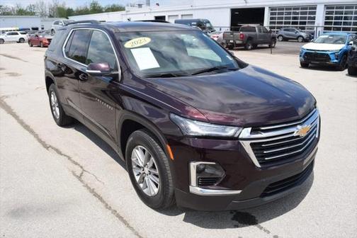 2023 Chevrolet Traverse LT Cloth