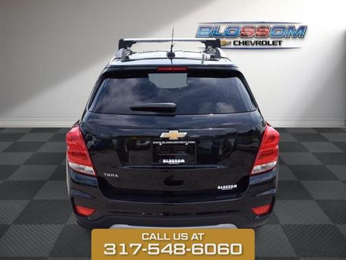 Black Metallic 2022 Chevrolet Trax LT