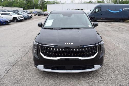 Aurora Black 2025 Kia Carnival LXS