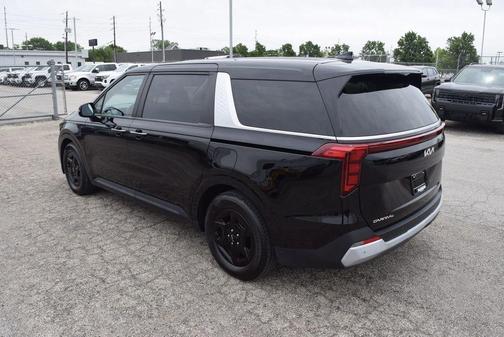 Aurora Black 2025 Kia Carnival LXS