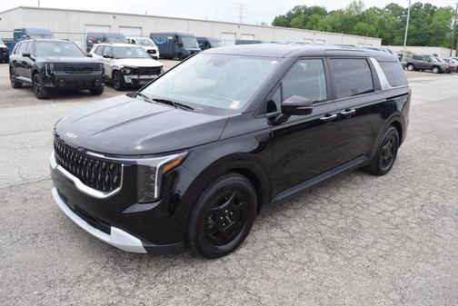 Aurora Black 2025 Kia Carnival LXS