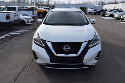 2023 Nissan Murano SL