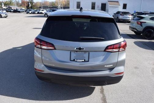 2023 Chevrolet Equinox LS