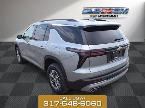 Sterling Gray Metallic 2025 Chevrolet Traverse LT