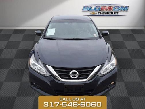 Blue 2018 Nissan Altima 2.5 SL