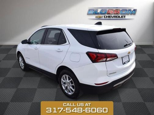 Summit White 2024 Chevrolet Equinox LT