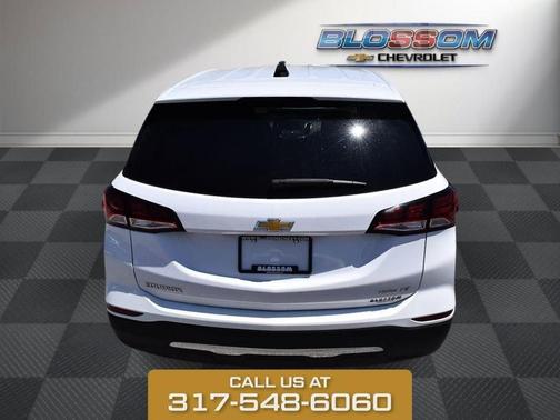 Summit White 2024 Chevrolet Equinox LT