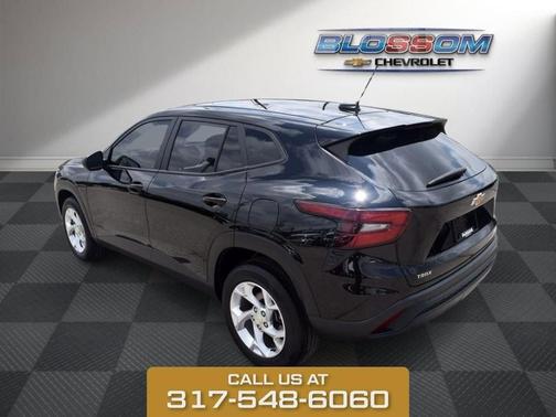 Black Metallic 2024 Chevrolet Trax LS