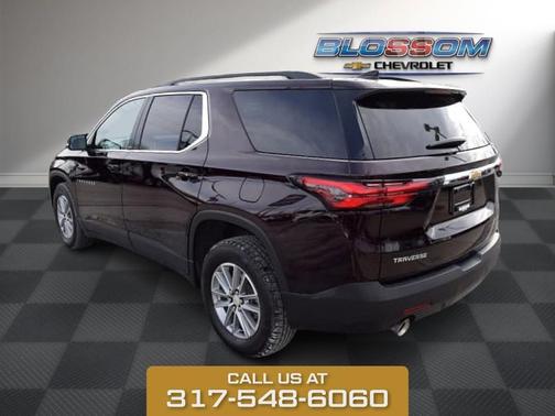 2022 Chevrolet Traverse LT Leather