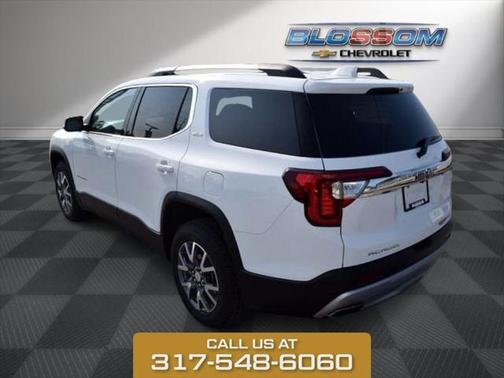 2023 GMC Acadia AWD SLT