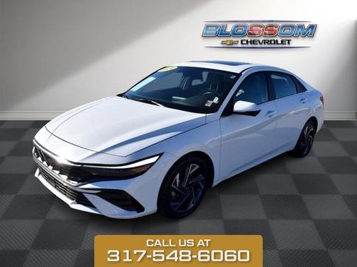 2024 Hyundai ELANTRA Limited