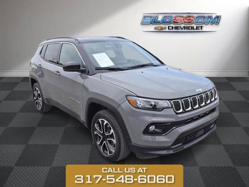 Sting Gray Clearcoat 2023 Jeep Compass Limited