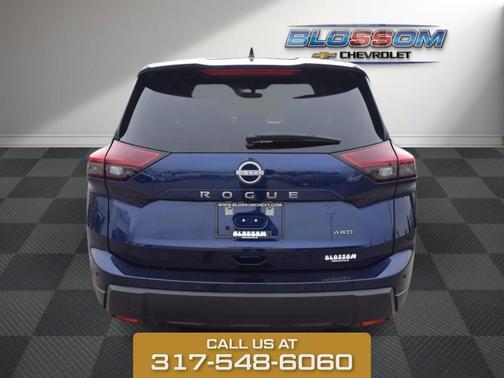 Deep Ocean Blue 2025 Nissan Rogue SV