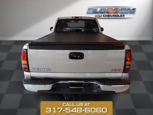 2005 GMC Sierra 1500 SLE