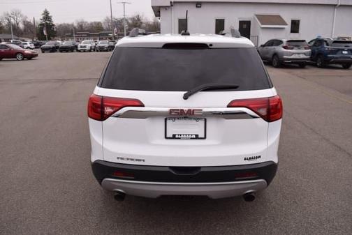 2019 GMC Acadia SLE-2