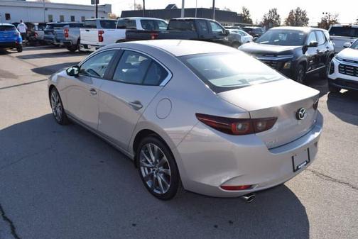 2025 Mazda Mazda3 FWD w/Preferred Package