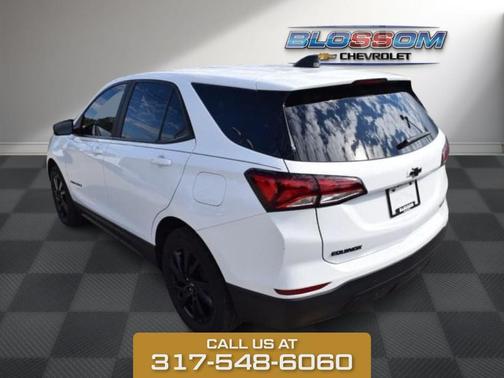 2023 Chevrolet Equinox LS