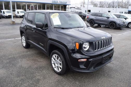 2023 Jeep Renegade Latitude