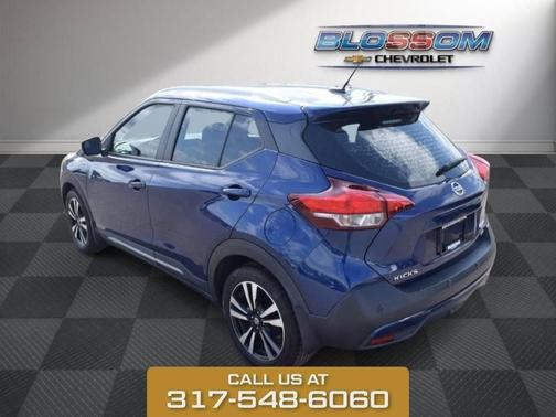 2020 Nissan Kicks SR