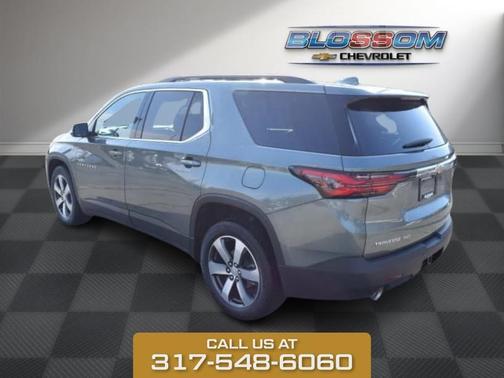 2023 Chevrolet Traverse LT Leather