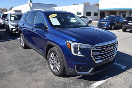 2023 GMC Terrain SLT