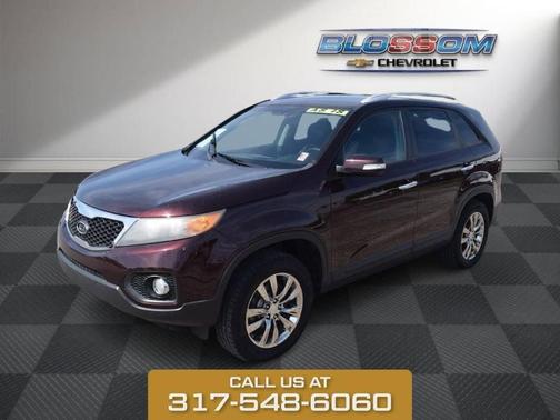 Dark Cherry 2011 Kia Sorento EX