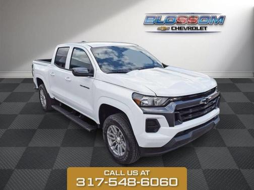 Summit White 2026 Chevrolet Colorado LT