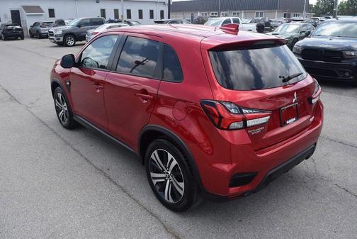 Red 2025 Mitsubishi Outlander Sport 2.0 ES