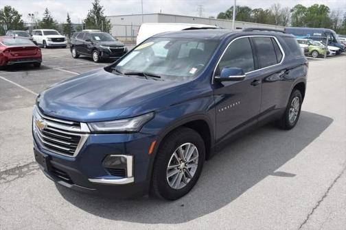 2023 Chevrolet Traverse LT Cloth