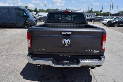 Crystal Metallic 2019 RAM 1500 Big Horn