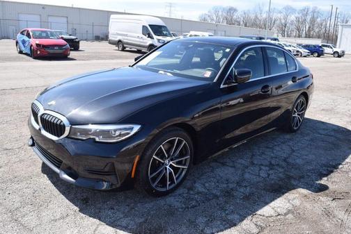 2021 BMW 330 i xDrive